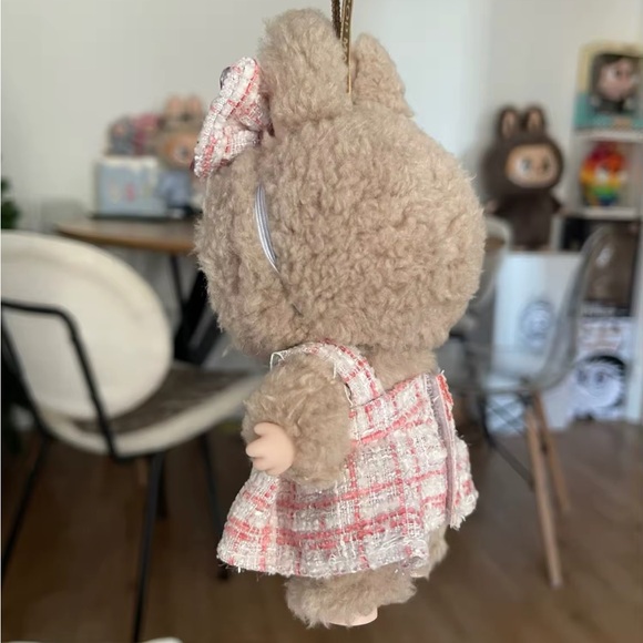 Pop Mart The Monsters Macaron Have a Seat Labubu Designer Clothing Outfit - Picture 3 of 7